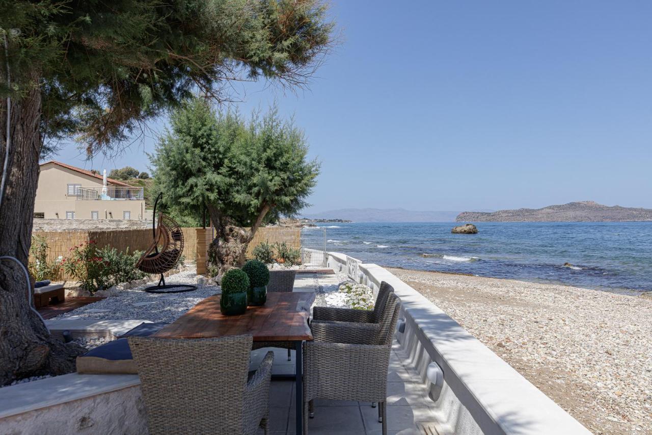 Villa Seashell -Wonderful Newly Renovated Villa On The Beach Galatás Екстериор снимка
